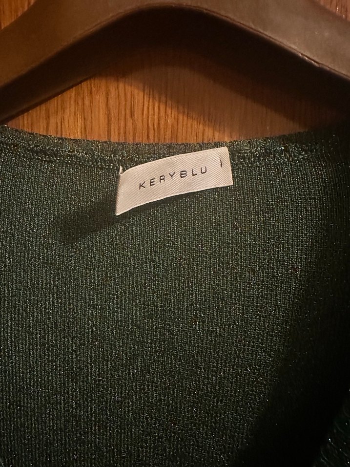 Parlak Yeşil V Yaka Hırka - Görsel 3