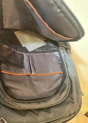 Samsonite Marka, Gri Renkte Sırt Çantası - Görsel 6