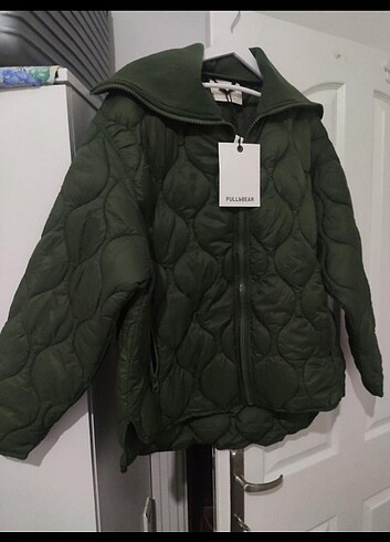 Pull and Bear Pull And Bear Mont