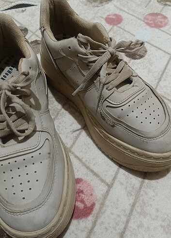 38 Beden ten rengi Renk Yüksek taban sneaker ayakkabı 