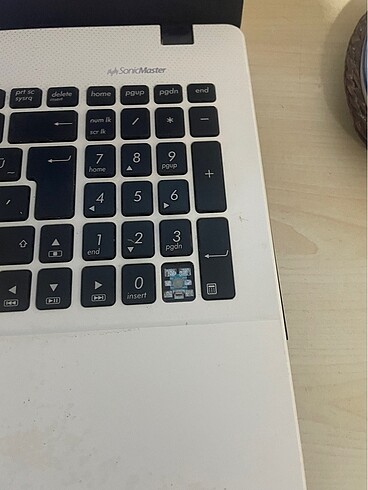  Beden ASUS LABTOP