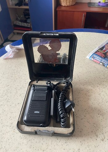 Braun Siyah Elektrikli Tıraş Makinesi - Görsel 2