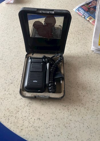 Braun Siyah Elektrikli Tıraş Makinesi - Görsel 3