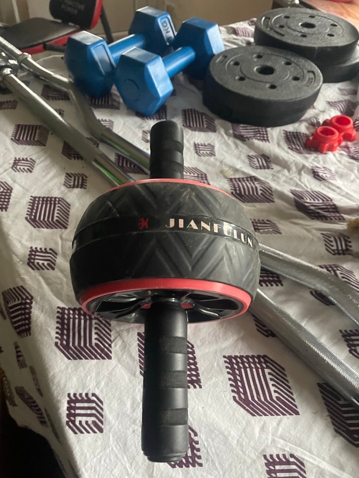 Siyah Baskılı Egzersiz Tekerlek - Görsel 2