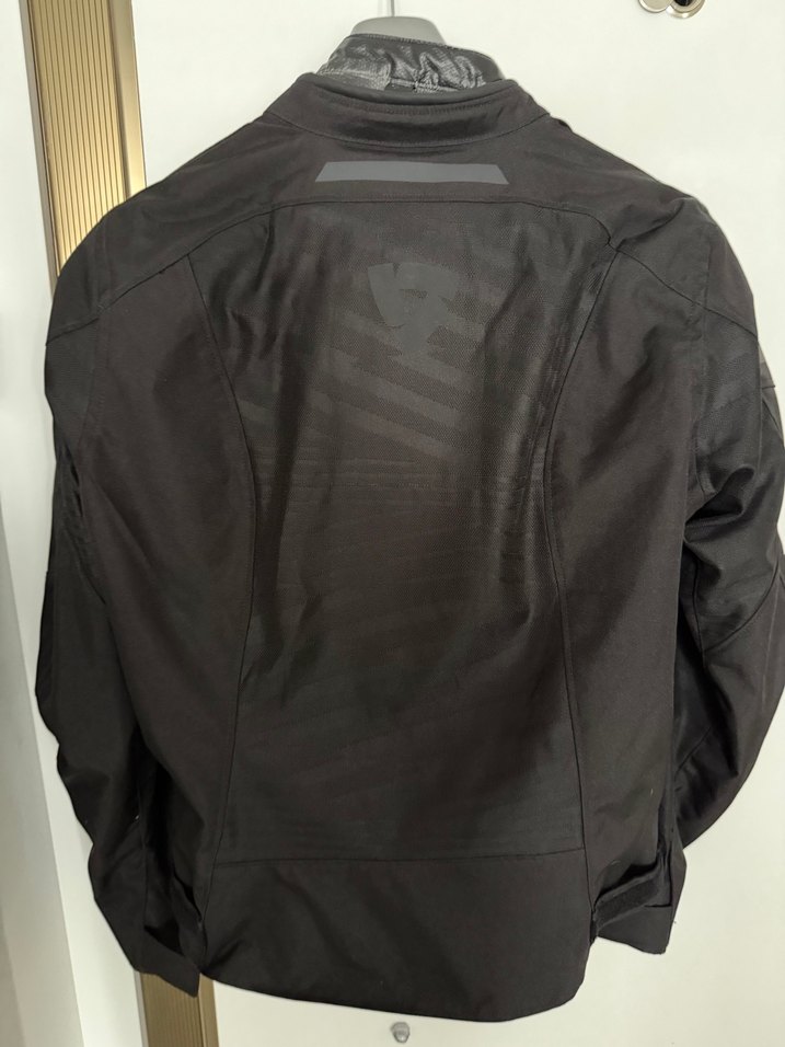 Siyah Revıt orjinal motorcu montu - Görsel 2