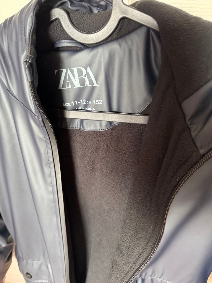 Kız Çocuk  Lacivert  su geçirmez yağmurluk kaban  mont Zara - Görsel 3