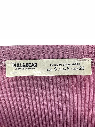 s Beden pembe Renk Pull and Bear T-shirt %70 İndirimli.