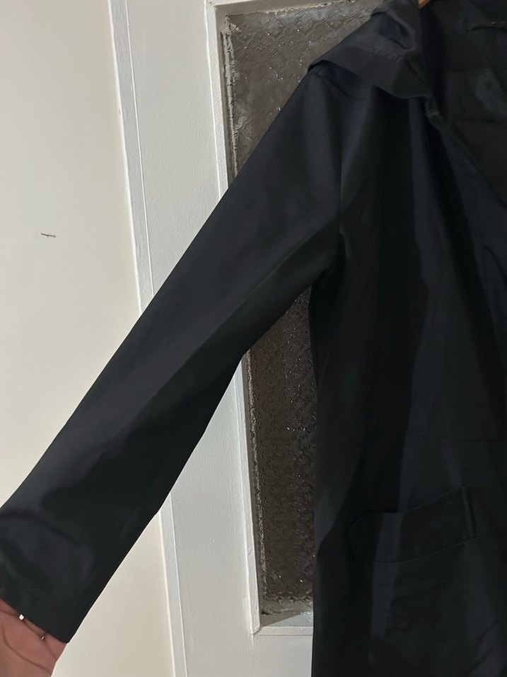 Uzun Siyah Kadın Yağmurluk - Görsel 2