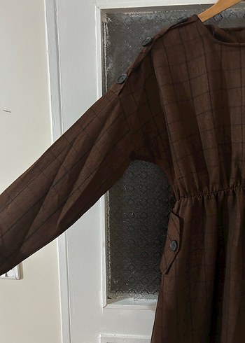 Düğmeli Kahverengi Uzun Elbise - Görsel 2