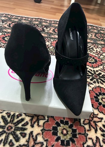 Bantlı Siyah Stiletto Topuklu Ayakkabı - Görsel 3