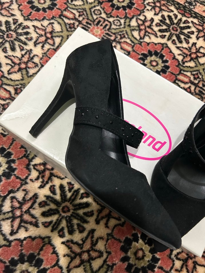 Bantlı Siyah Stiletto Topuklu Ayakkabı - Görsel 2