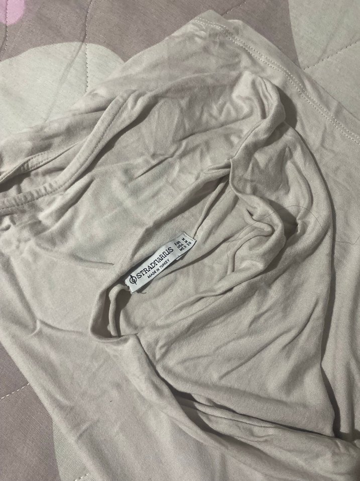 Kadın Sıfır Kol Bluz - Görsel 2