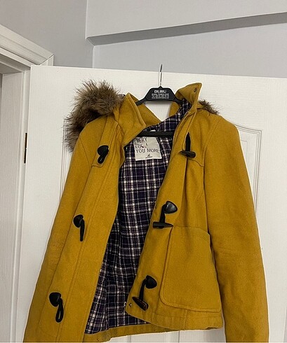 Bershka Mont Xl