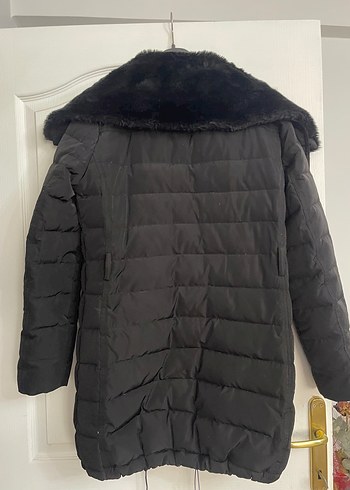 38 Beden Mango Basic Kürk Detaylı Siyah/Antrasit Kışlık Kadın Mont