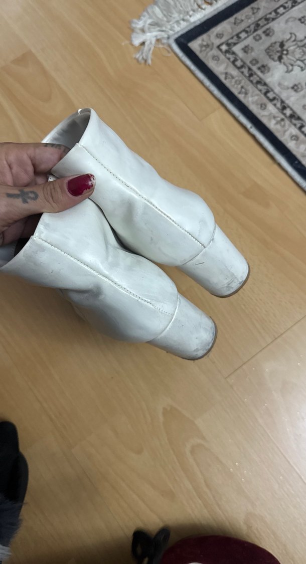 Beyaz Deri Kadın Topuklu Bot 39 - Görsel 2