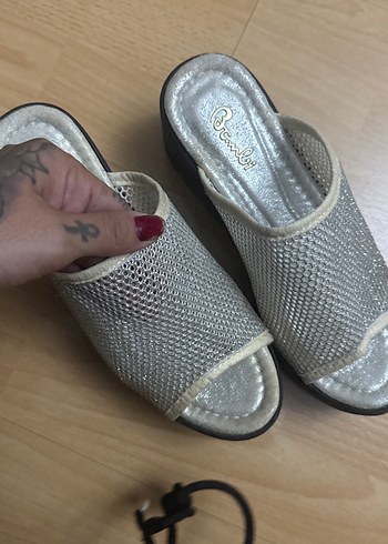 Gümüş Dolgu Topuklu Kadın Terlik 30 - Görsel 2