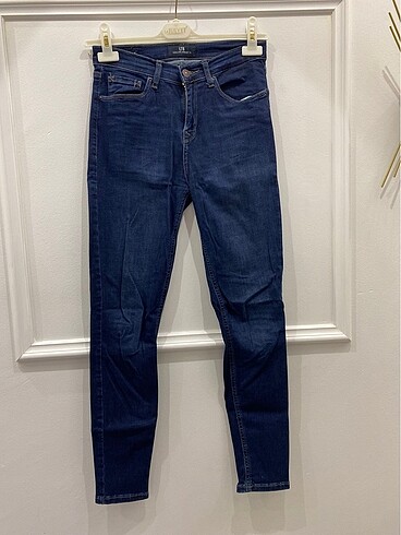 Kot jean