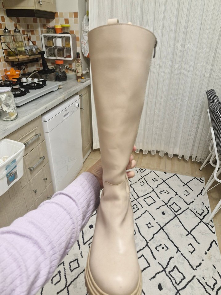 Bej Deri Fermuarlı Kadın Dizüstü Bot - Görsel 2