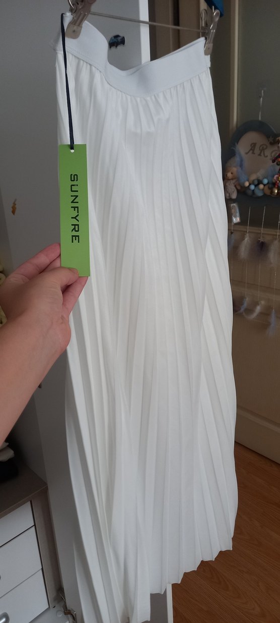 SUNFYRE Beyaz Pilili Uzun Etek - Görsel 4