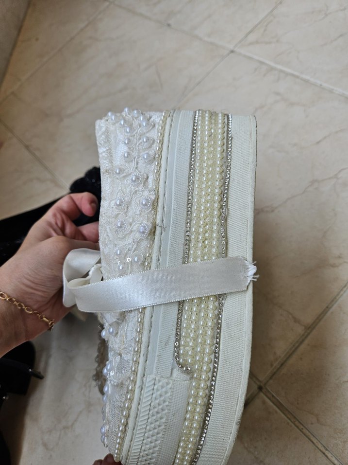 gelinlik  için Beyaz Dantel İşlemeli Özel Ayakkabı - Görsel 2