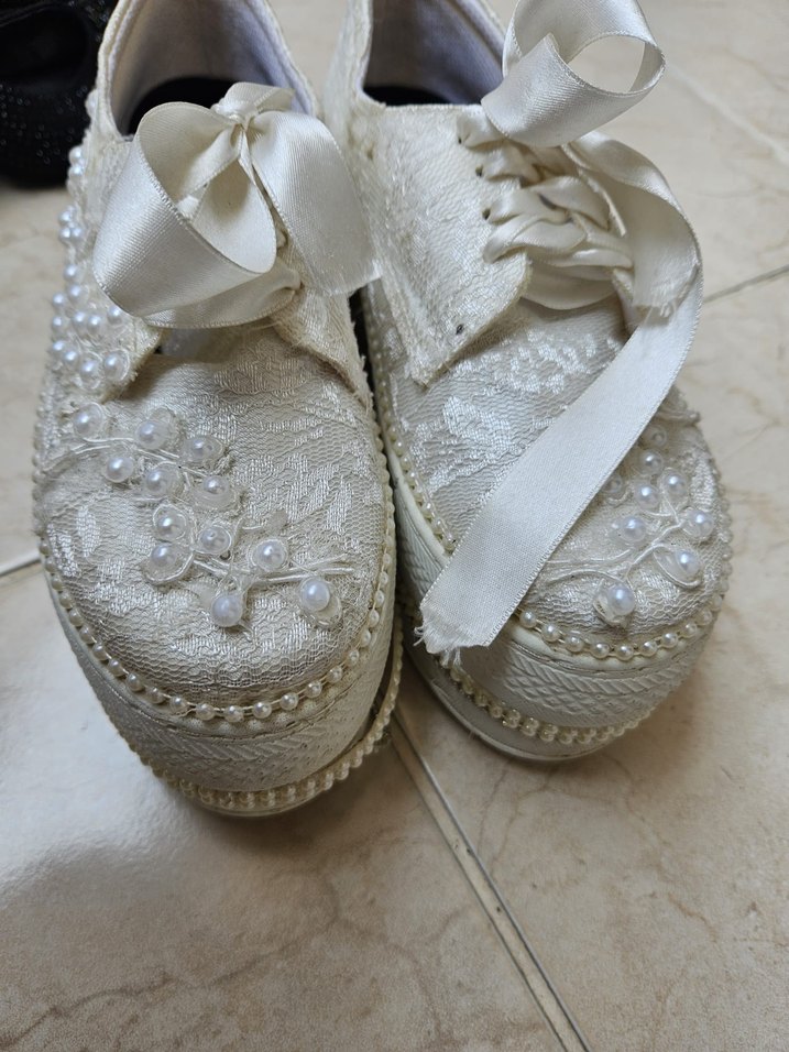 gelinlik  için Beyaz Dantel İşlemeli Özel Ayakkabı - Görsel 5