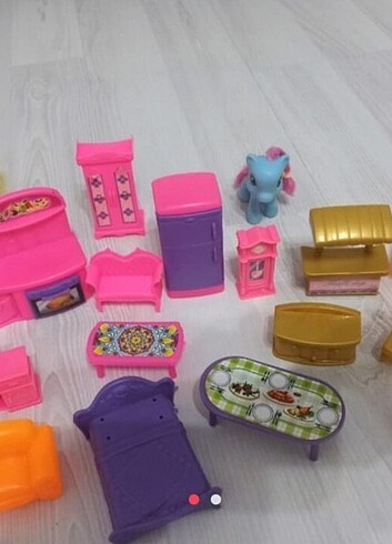 Figür mini evseti buzdolap bebek 