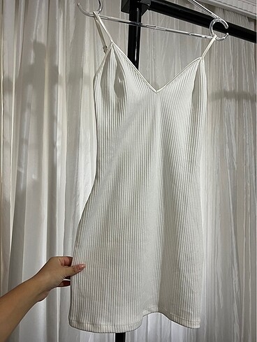 Kikiriki beyaz askılı elbise
