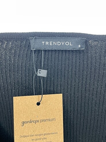 s Beden siyah Renk Trendyol & Milla Bluz %70 İndirimli.