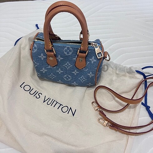 Louis Vuitton Mini Speedy