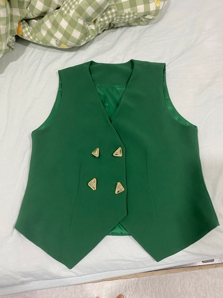 Düğmeli Yeşil Kadın Yelek - Görsel 2