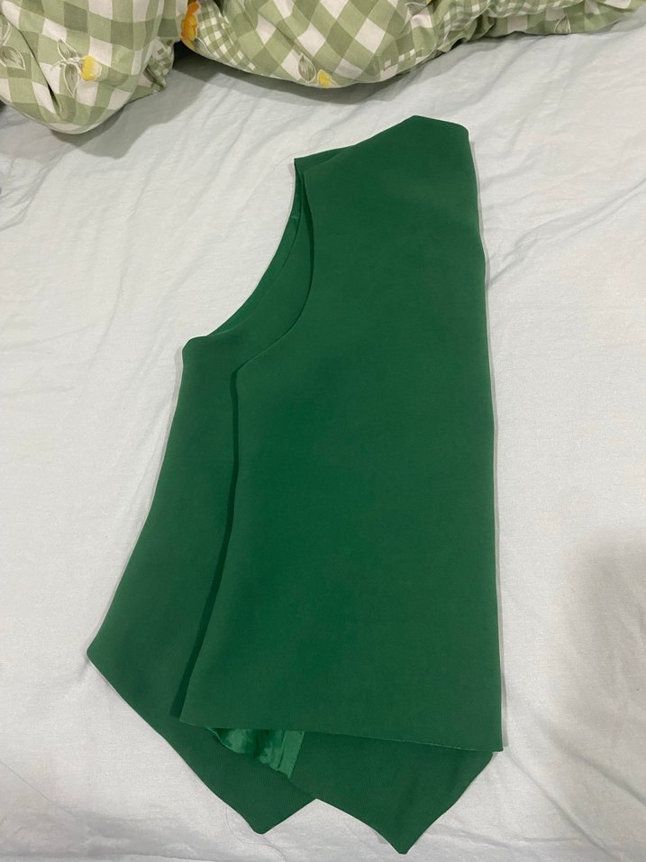 Düğmeli Yeşil Kadın Yelek - Görsel 3