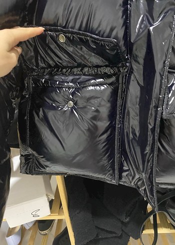 Siyah KParlak Kadın Mont - Görsel 4