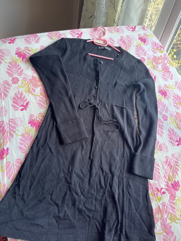 Düğmeli Siyah Triko elbise - Görsel 2