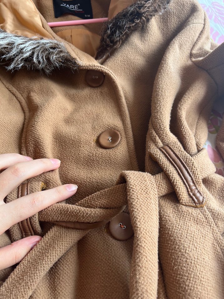 Kürklü Kapüşonlu Camel Kaban - Görsel 4