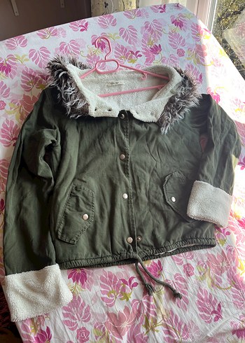 Gri Kürklü Yeşil Kadın Midi Ceket - Görsel 2