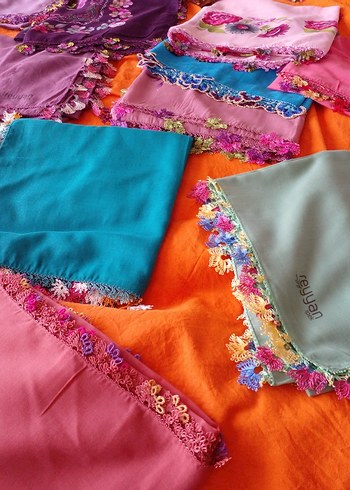 Çeyizlik namaz başörtüsü ve yazmalar iğne oyası başörtüler - Görsel 3