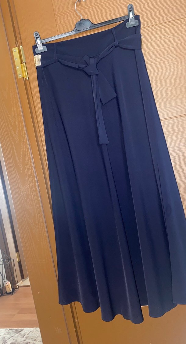 Lacivert Pilili Uzun Kadın Etek - Görsel 4