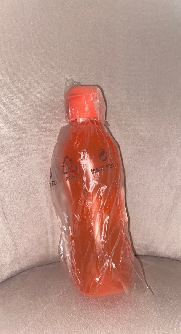 Turuncu Plastik Su Şişesi tupperware - Görsel 2