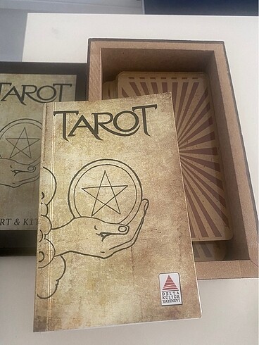  Tarot