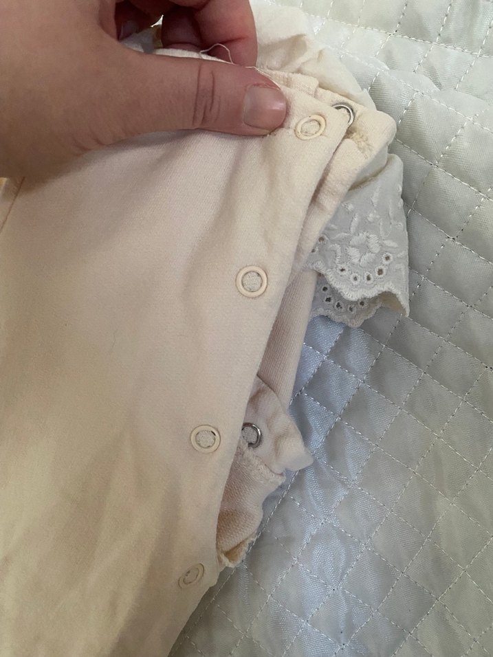 Nakışlı Beyaz Kız Çocuk Keten tulum - Görsel 3