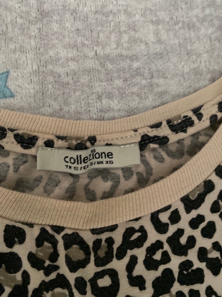 Kadın Leopar Desenli Kısa Kollu Tişört - Görsel 2