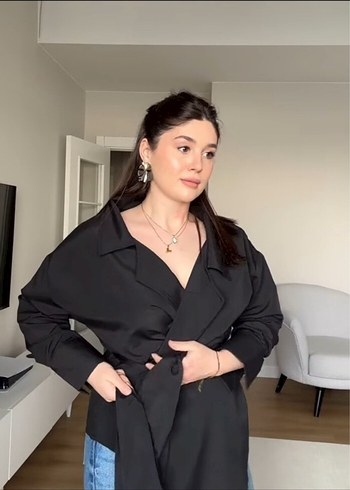 Siyah Kadın Midi gömlek kuşaklı