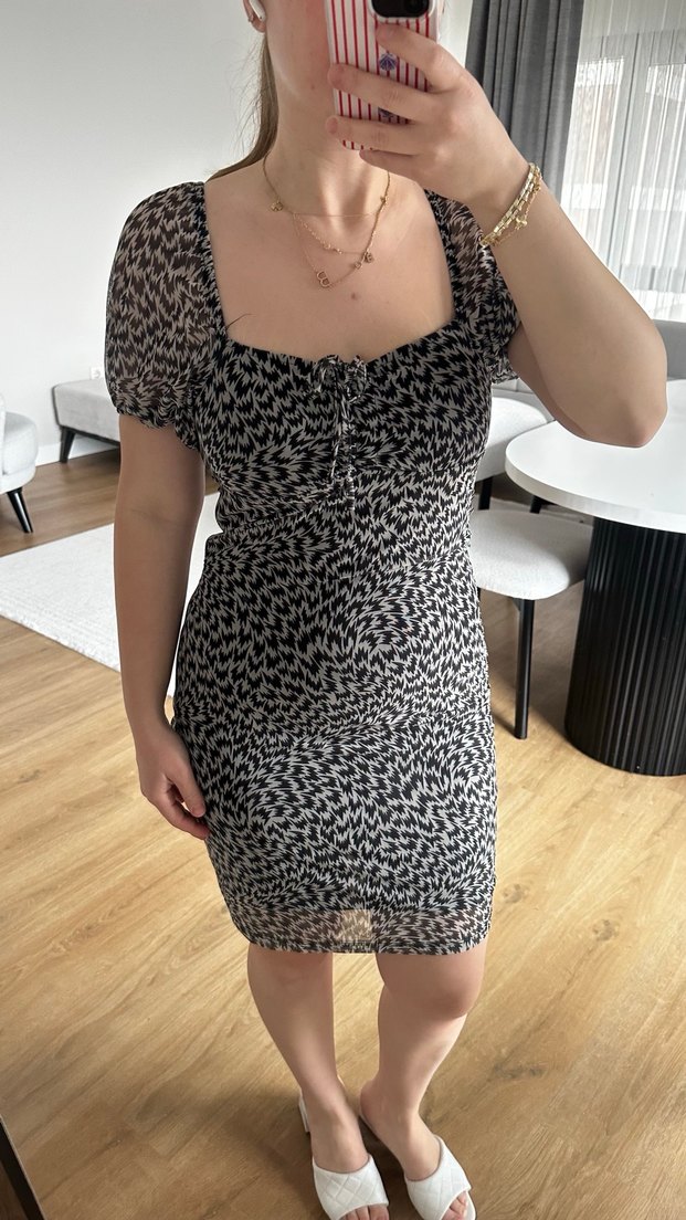 V Yaka Gri Zebra Desenli Midi Elbise - Görsel 2