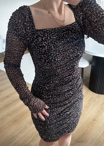 Leopar Desenli Uzun Kollu Mini Elbise - Görsel 2