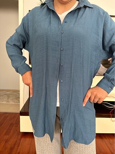Diğer mavi renk oversize gömlek