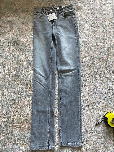 Zara etiketli jean