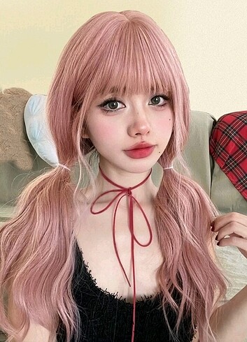 Beden pembe peruk Kore tarzı anime look