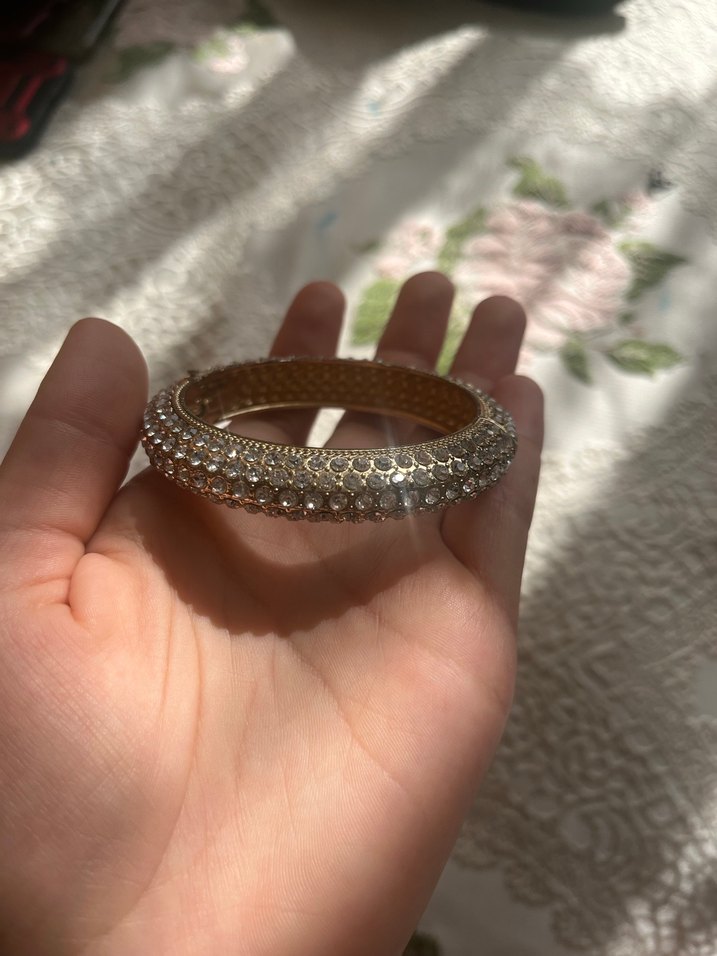 Beyaz Boncuklu Yılan Desenli Kadın Bileklik - Görsel 3