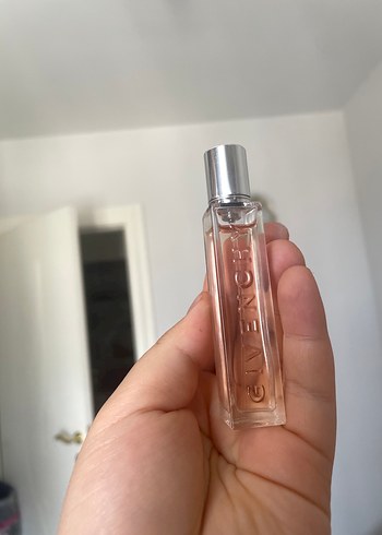 Beden Renk Givenchy Irresistible nude velvet 12,5 ml