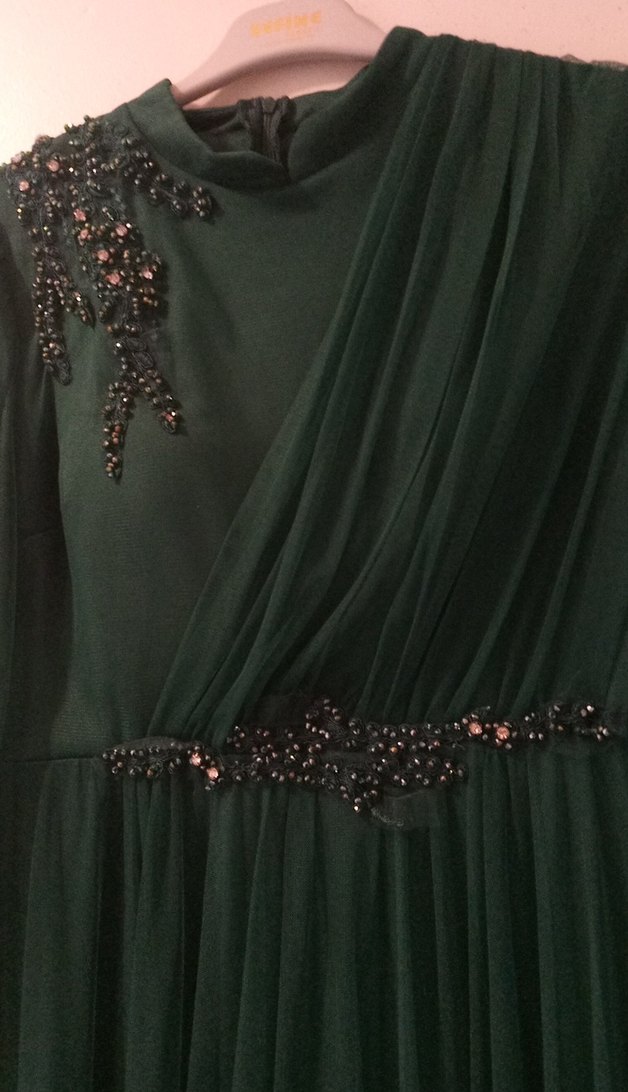 Yeşil İşlemeli Uzun Kollu Abiye Elbise - Görsel 5